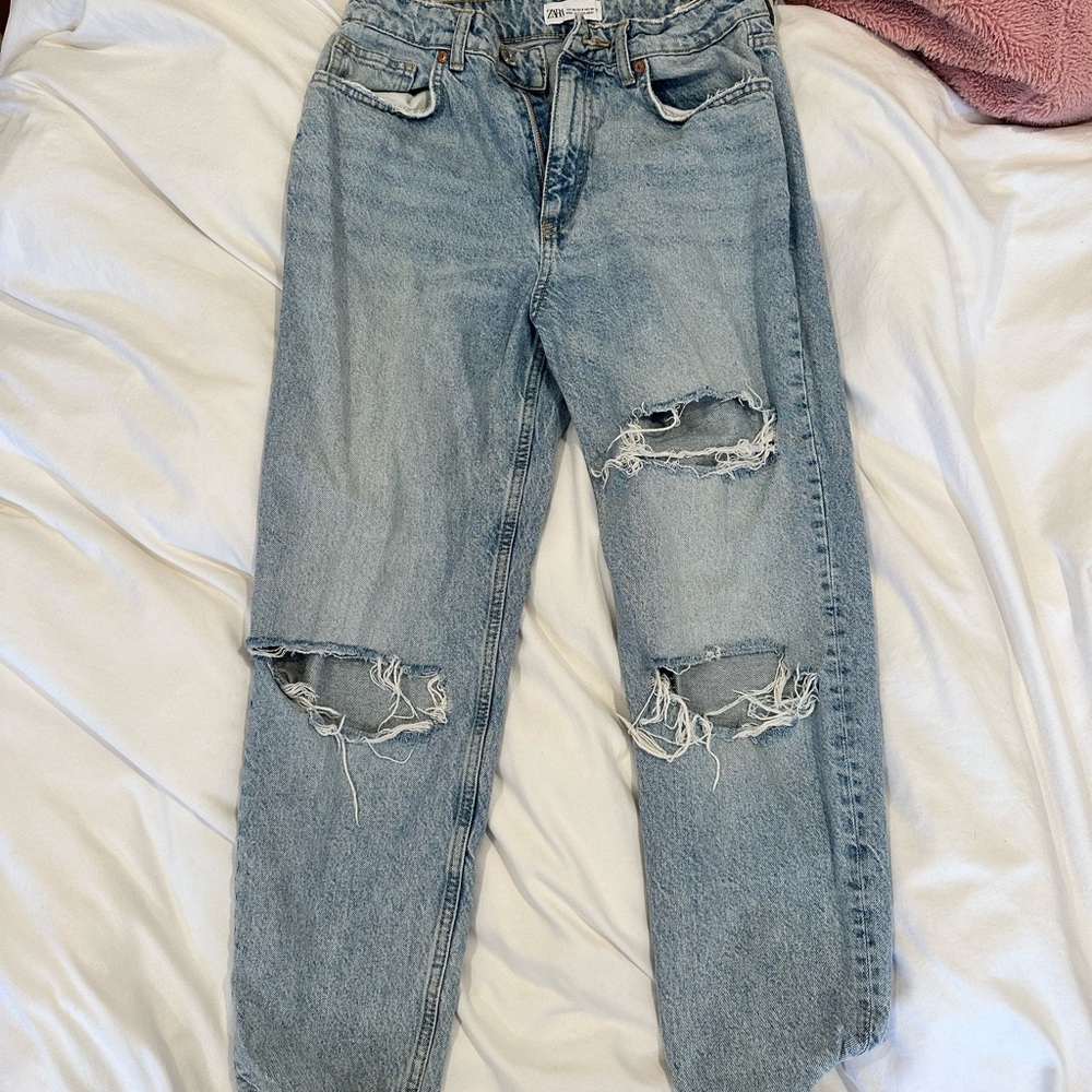 Zara Mom/Boyfriend Jeans